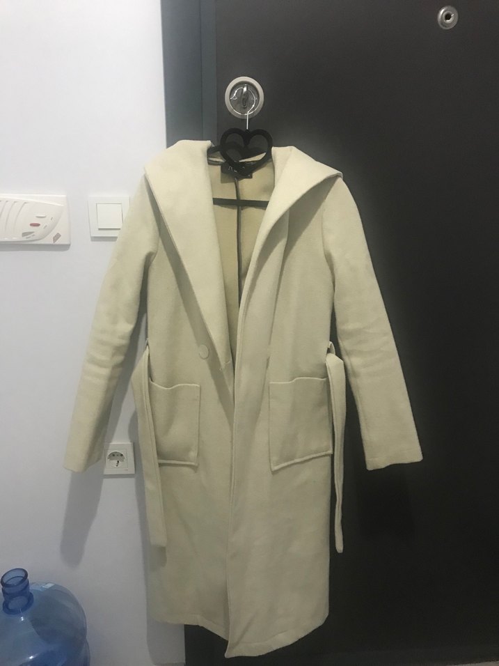 Kapüşonlu Kemerli Çift Cepli Kaşe Kaban - Görsel 3