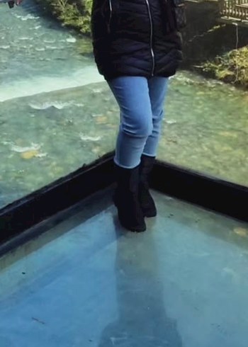 Kürk Detaylı Siyah Kadın Kışlık Mont suni deri kürklü - Görsel 2