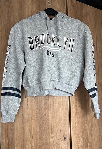HM Sweatshirt