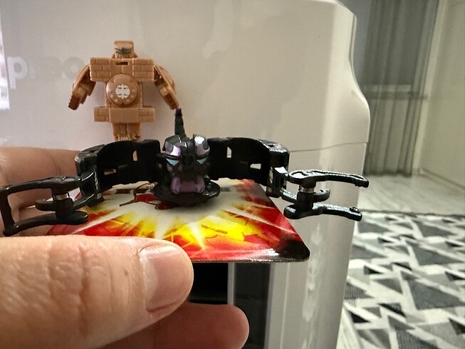 Subtera PIERCIAN ve darkus scorpion