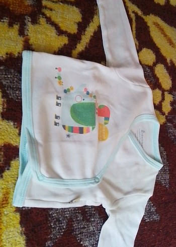 Bebek için düğmeli, baskılı beyaz body - Görsel 2