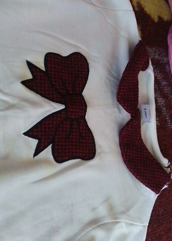 Kız Çocuk Beyaz Kısa Kollu Fiyonklu Bluz - Görsel 2