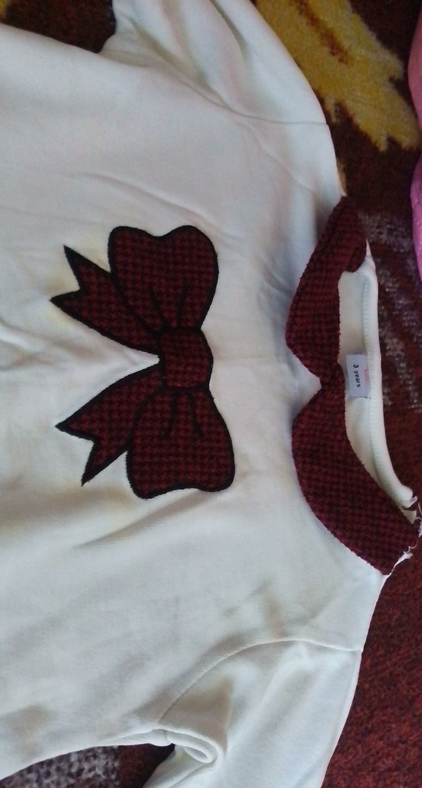 Kız Çocuk Beyaz Kısa Kollu Fiyonklu Bluz - Görsel 2