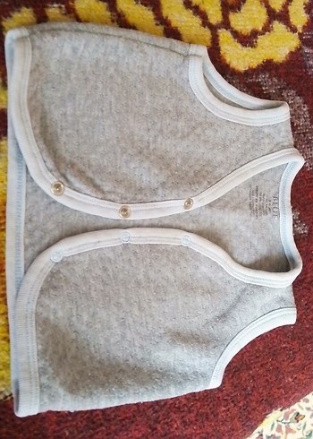 Düğmeli Gri Erkek Çocuk Triko Yelek - Görsel 2