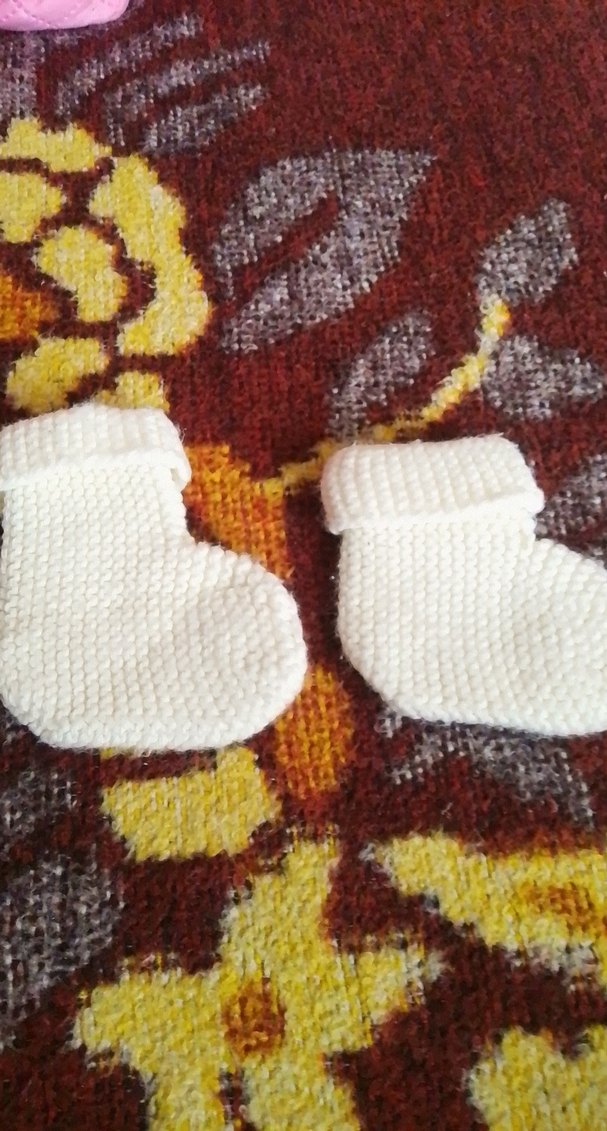 Beyaz Örgü cocuk patik - Görsel 2