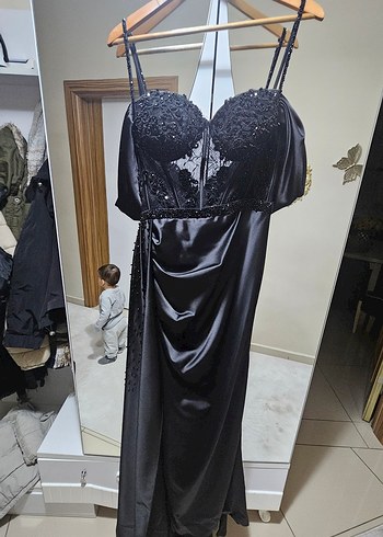 Siyah Straplez Uzun Gotik Abiye Elbise - Görsel 3