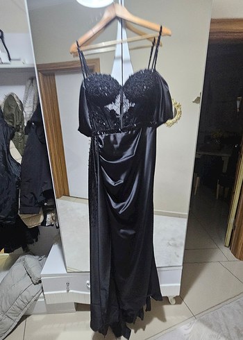 Siyah Straplez Uzun Gotik Abiye Elbise - Görsel 4