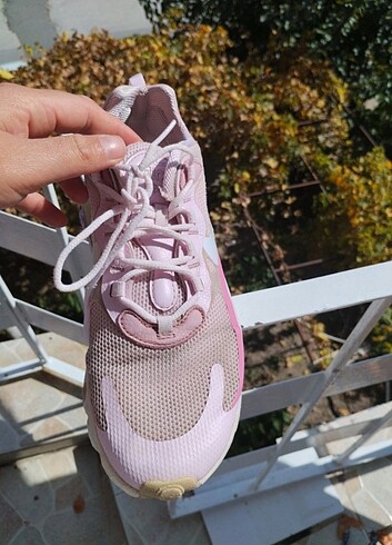 Nike kadın spor ayakkabı