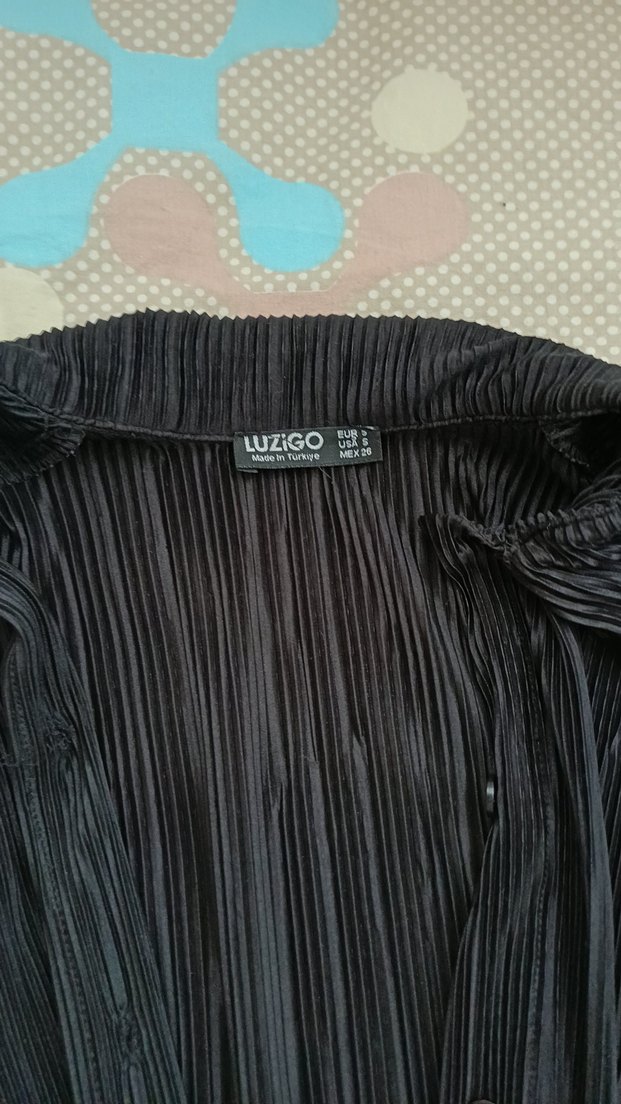 Kadın Siyah Pliseli Kumaş takım - Görsel 3