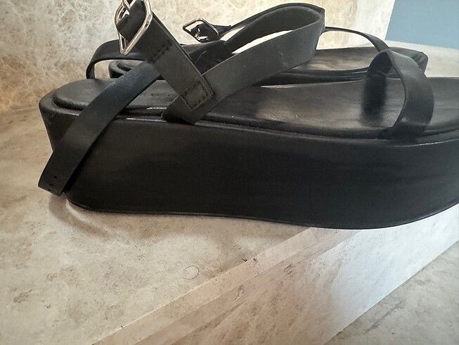 35 Beden siyah Renk PULL&BEAR