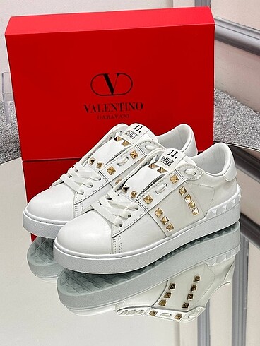 Valentino 36/40 arası