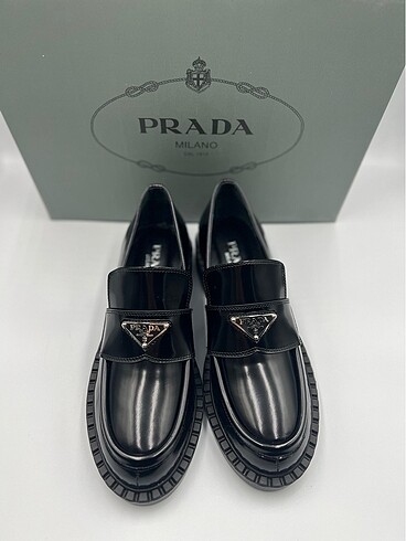 Prada Loofer