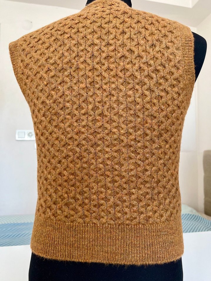 Kahverengi Nakışlı Örgü Kadın Süveter - Görsel 2