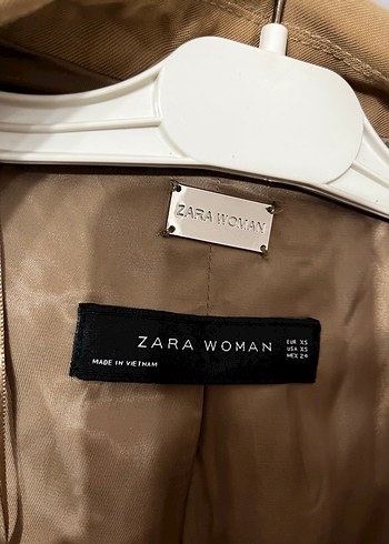 ZARA Kadın Bej Uzun Düğmeli Trençkot - Görsel 3