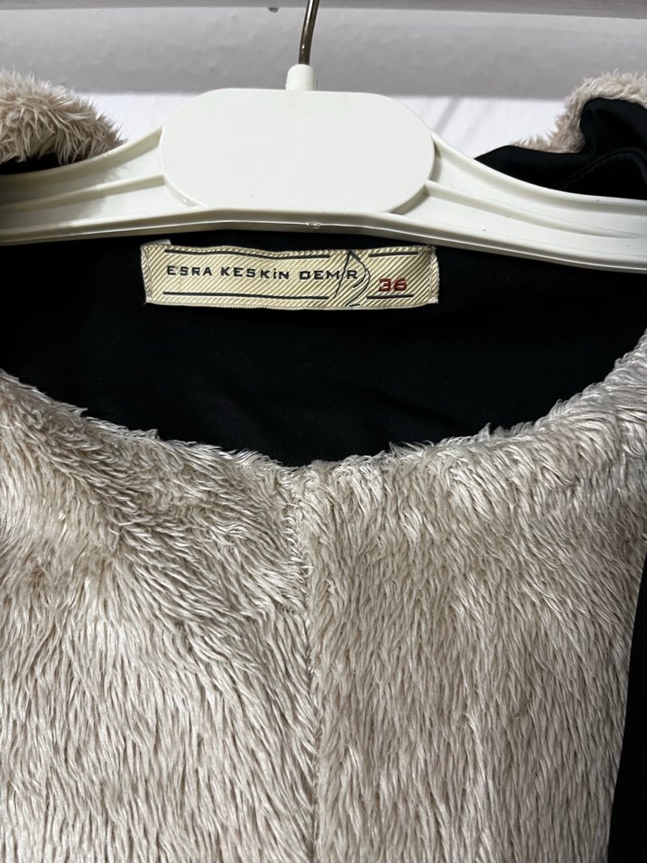 Uzun siyah yünlü kadın mont Trençkot - Görsel 2