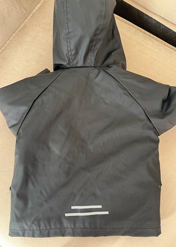 Siyah Kürklü Çocuk Mont - Görsel 3