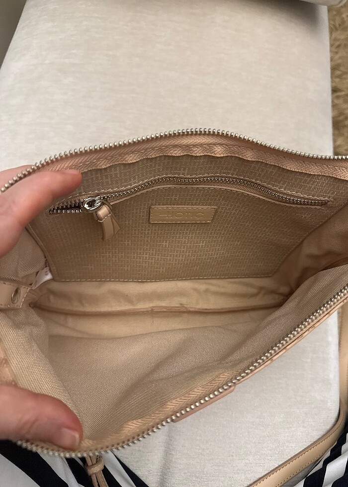 Hotiç logolu çanta - Görsel 2