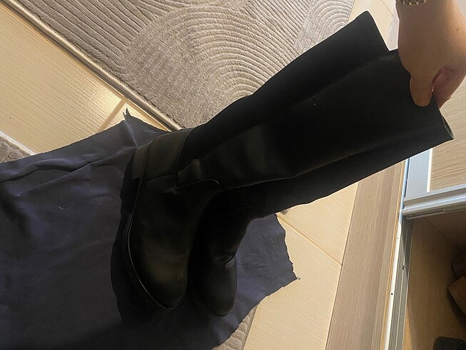 Kadın  Siyah Lastik Detaylı Çizme - Görsel 6