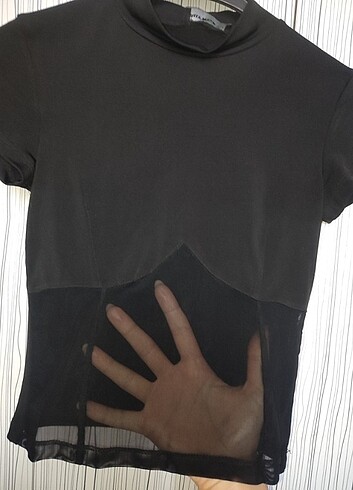 Siyah kisa kollu crop top
