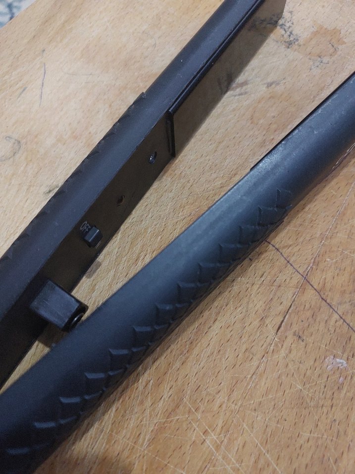 Siyah Sinbo Saç Düzleştirici - Görsel 2