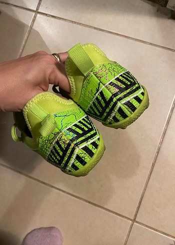 Yeşil Erkek Futbol Ayakkabısı Velcro Detaylı - Görsel 5