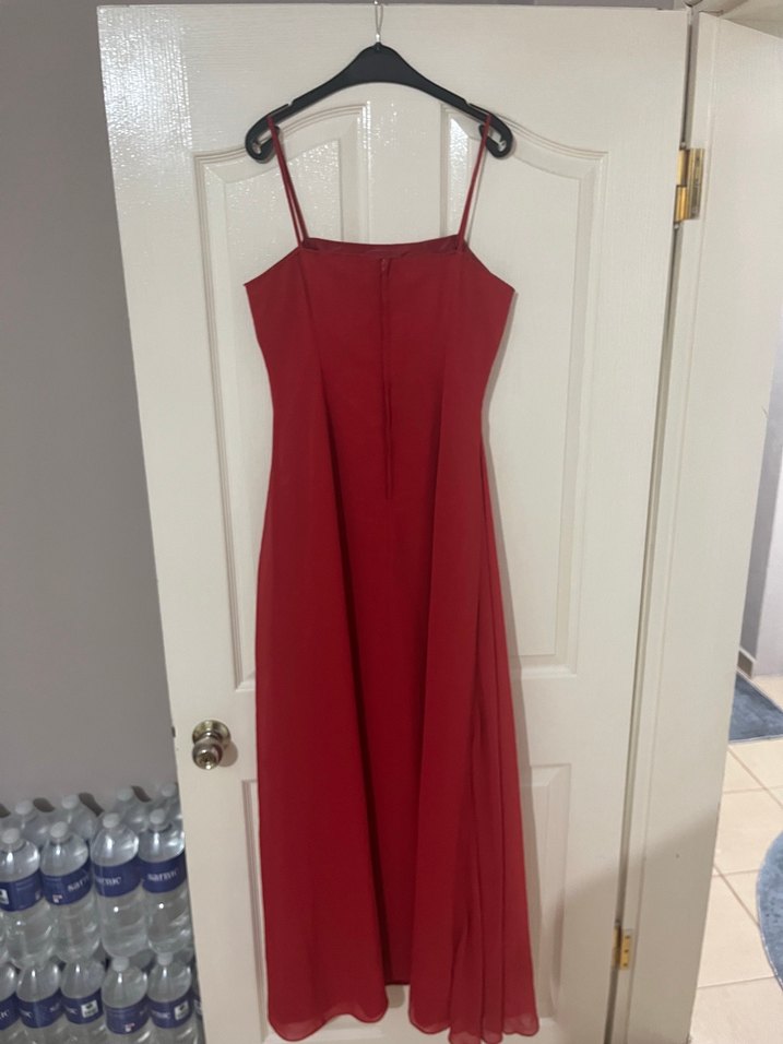 Kırmızı Uzun Askılı Abiye Elbise - Görsel 2