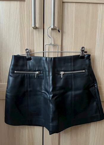 Stradivarius Siyah Deri Mini Etek