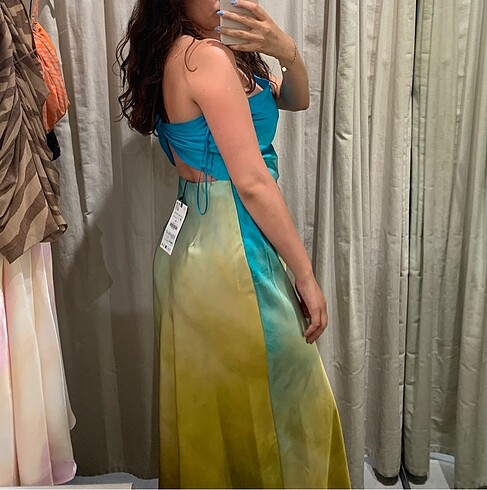 Zara Zara saten elbise