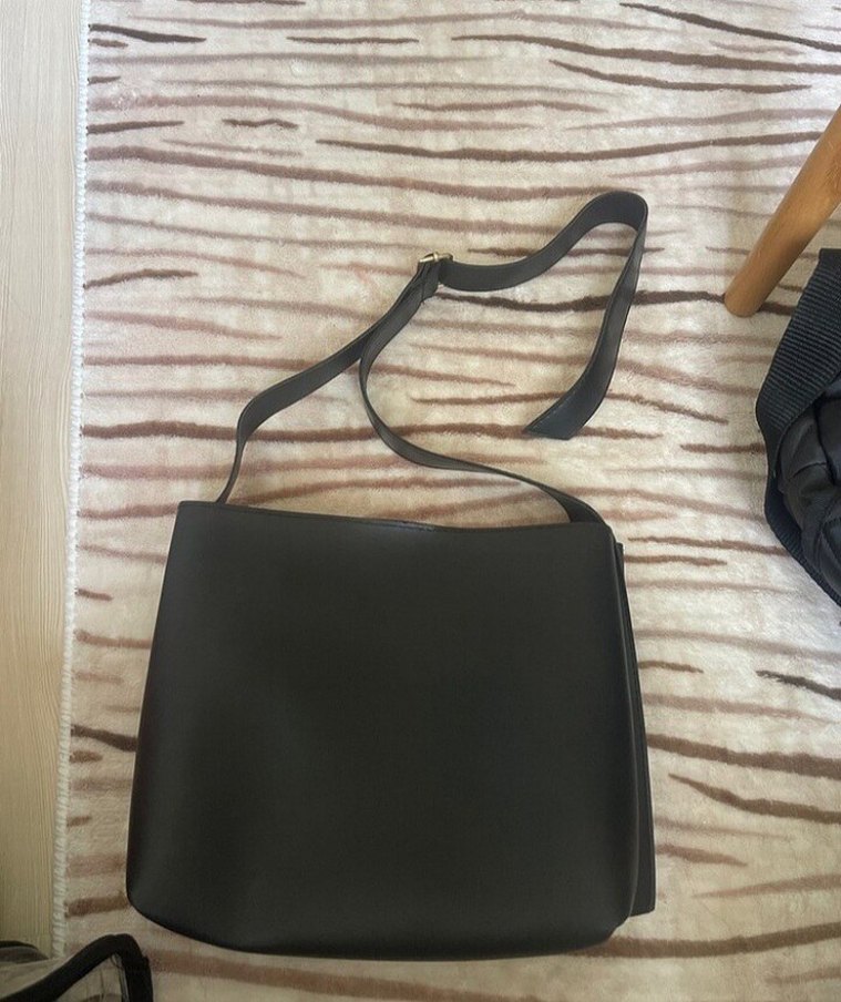 Siyah Deri Kadın Omuz Çantası - Görsel 3