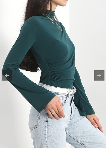 Zümrüt Yeşili Büzgülü Kadın Bluz - Görsel 4