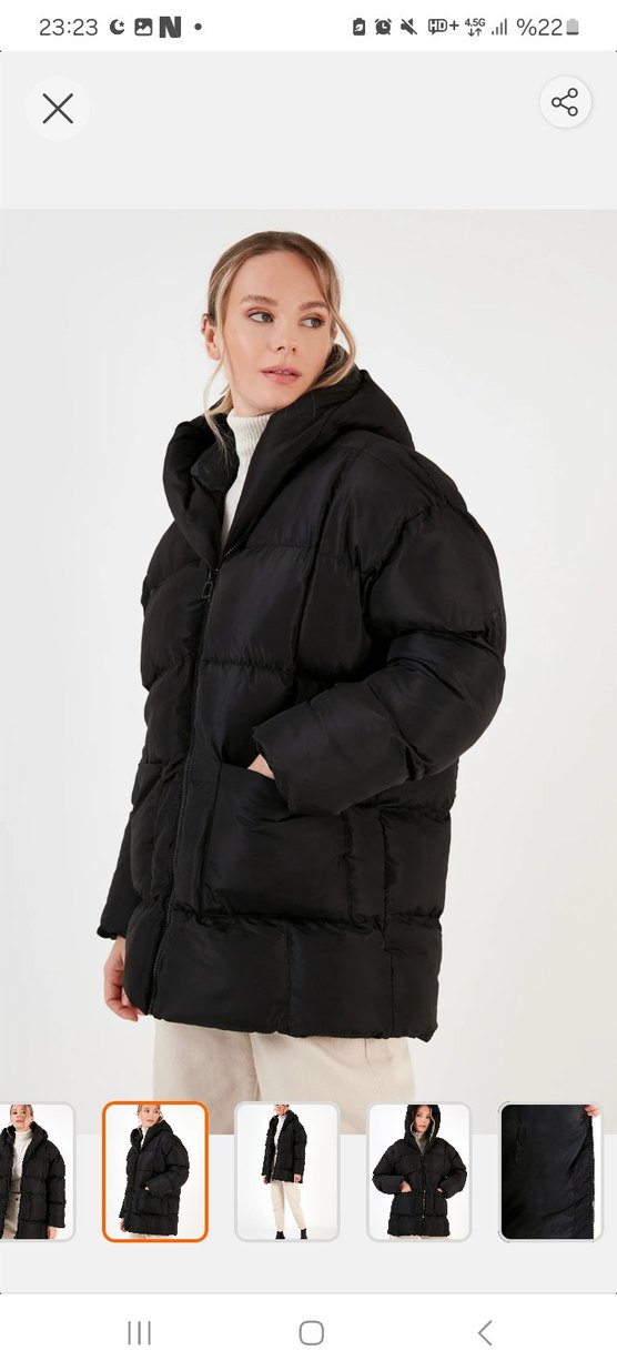 Siyah Kapüşonlu Kadın Kışlık Mont - Görsel 2