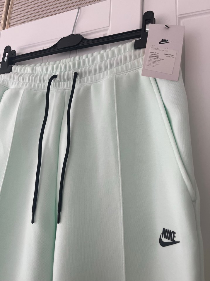Nike Mint Yeşili Jogger Eşofman Altı — görsel 3/6