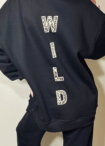 Mint! ÖNÜ FERMUARLI ARKASI NAKIŞ BASKILI ŞARDONLU 3 İPLİK KADIN SWEATS