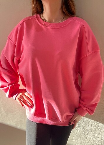 OVERSİZE DÜZ PEMBE SWEATSHİRT MEVSİMLİK 3 İPLİKTİR ORTA KALINLIK