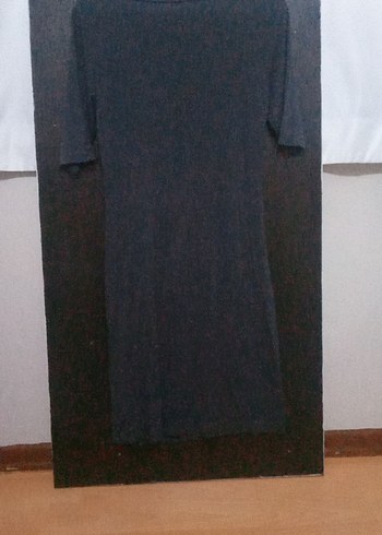 Siyah Kısa Kollu Drapeli Midi Elbise - Görsel 3