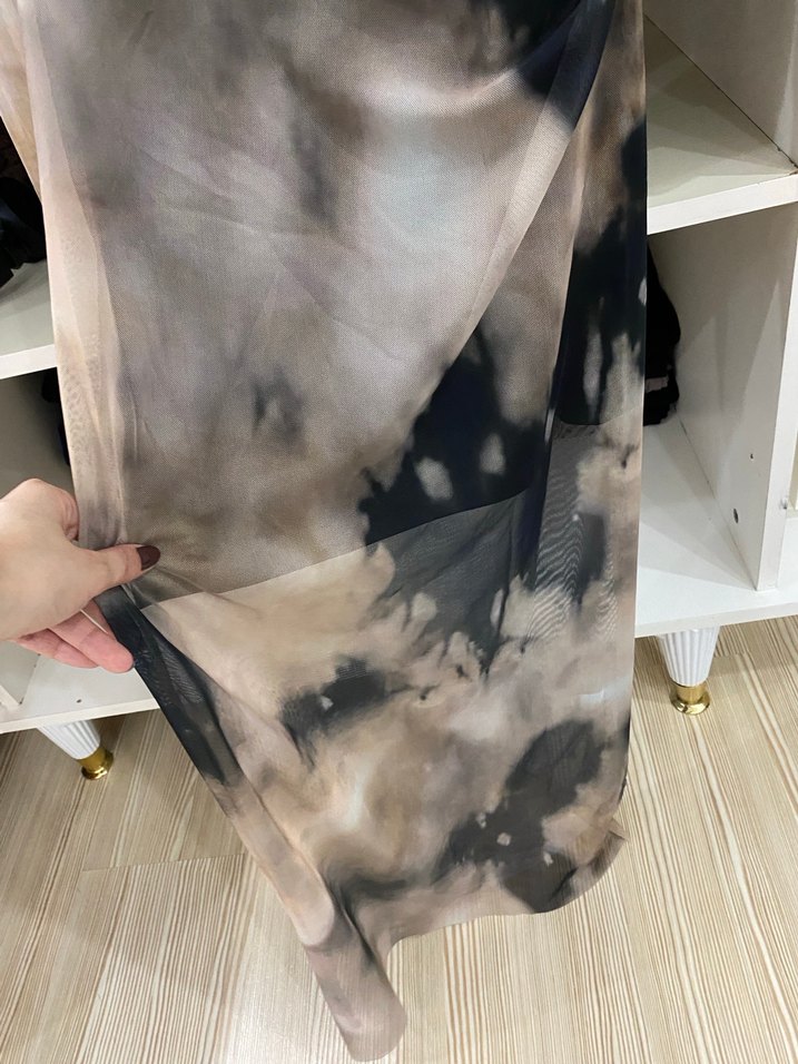 Uzun Kollu Batik Desenli Uzun Elbise - Görsel 3