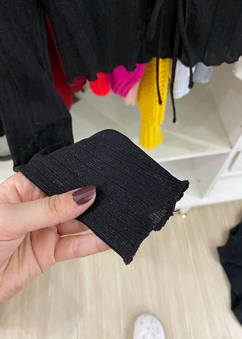 Siyah Pilili Halter Yaka Strappy Bluz - Görsel 4