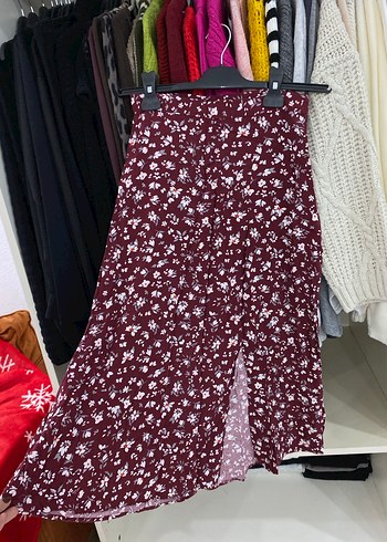 Bordo Çiçek Desenli Uzun Midi Etek - Görsel 2