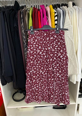 Bordo Çiçek Desenli Uzun Midi Etek - Görsel 3