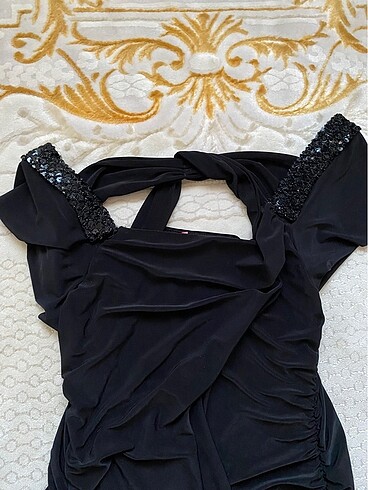 Zara Siyah drapeli elbise