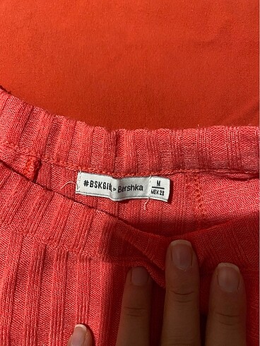 Bershka CROP ÜST