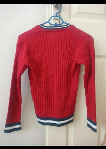 Erkek Çocuk Kırmızı V Yaka Triko Kazak - Görsel 2