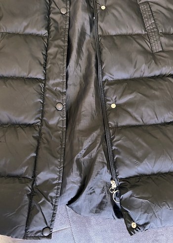 şişme Düğmeli Siyah Midi Kadın Yelek - Görsel 3