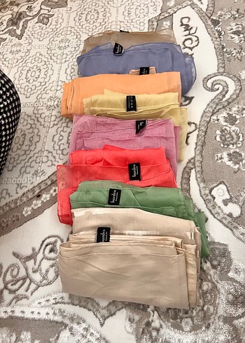 burden Kadın Pastel Renkli İpek Görünümlü Şallar - Görsel 3