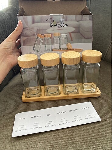 Bambu kapaklı baharat takımı
