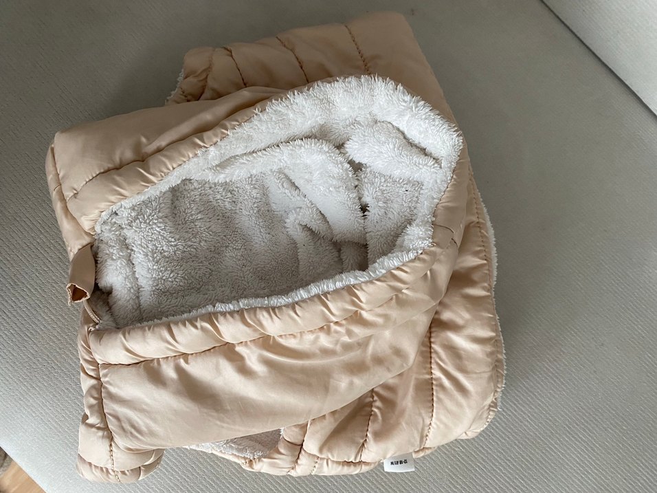 Bebek Bej Kürklü Yelek - Görsel 5