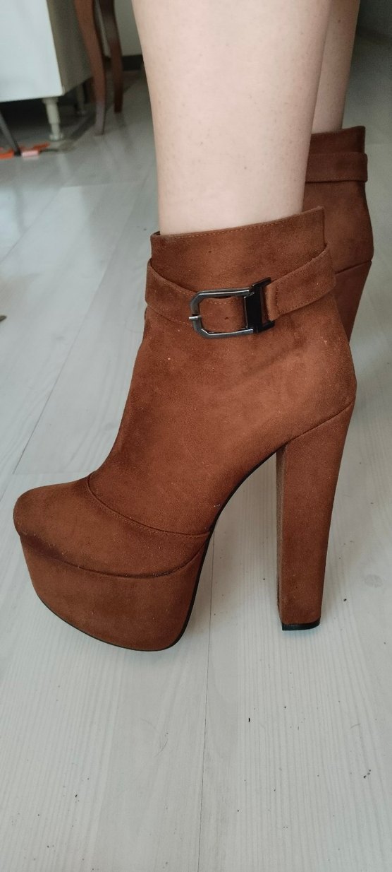 Kahverengi Süet Platform Topuklu Kadın Bot - Görsel 3