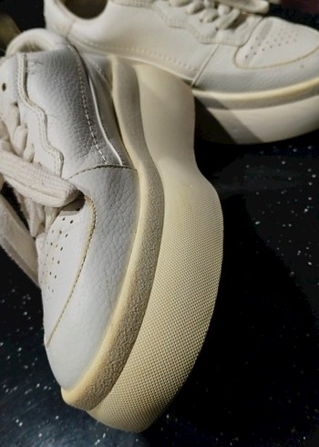 Beyaz Bağcıklı Platform Spor Ayakkabı - Görsel 3