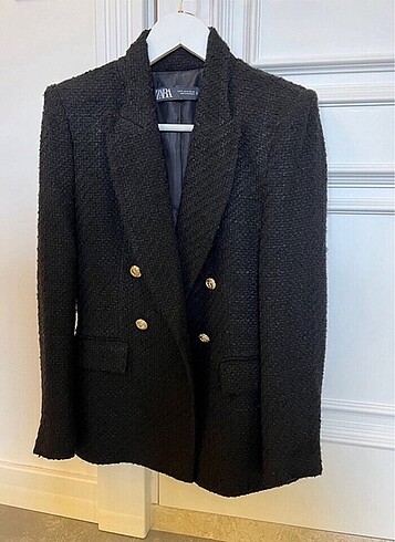Zara Gold Detaylı Blazer Ceket