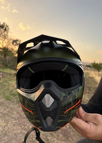 Biker Motosiklet Kaskı - Görsel 4